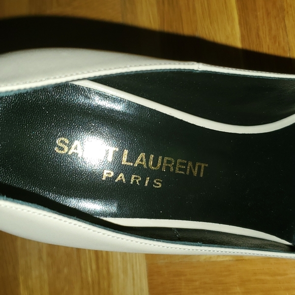 BNIB Saint Laurent Janis Pumps - Picture 3 of 12